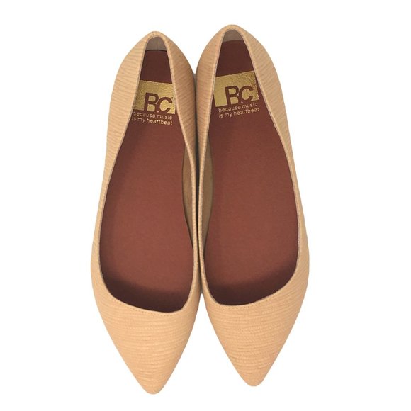 BC REBEL SLIP ON FLATS POINTED TOE ASYMMETRICAL VAMP NEUTRAL NUDE SIZE 7 NWT - Picture 11 of 16